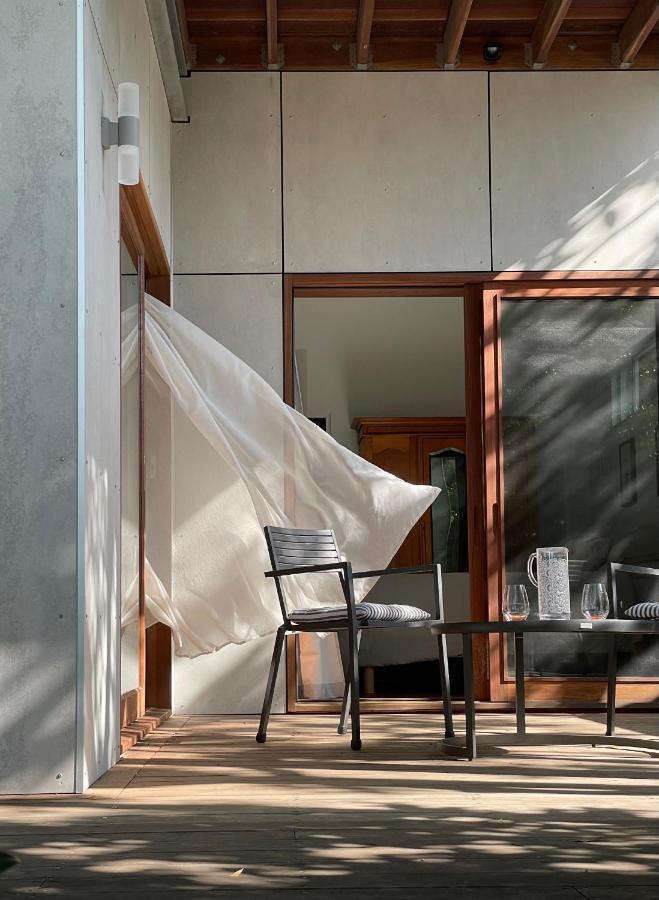 Tranquil Garden Apartment With Living Room Wollongong Exterior photo