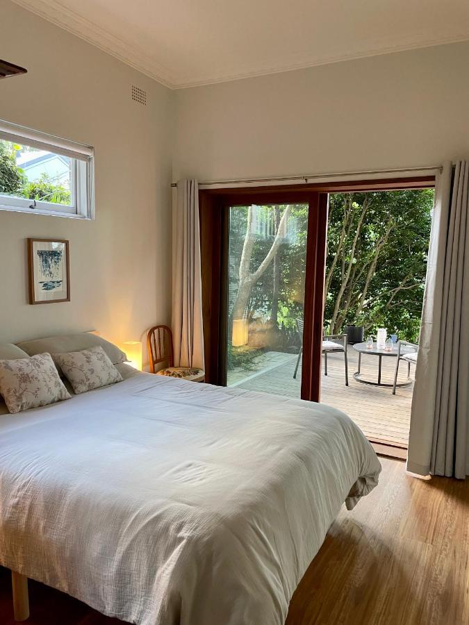 Tranquil Garden Apartment With Living Room Wollongong Exterior photo
